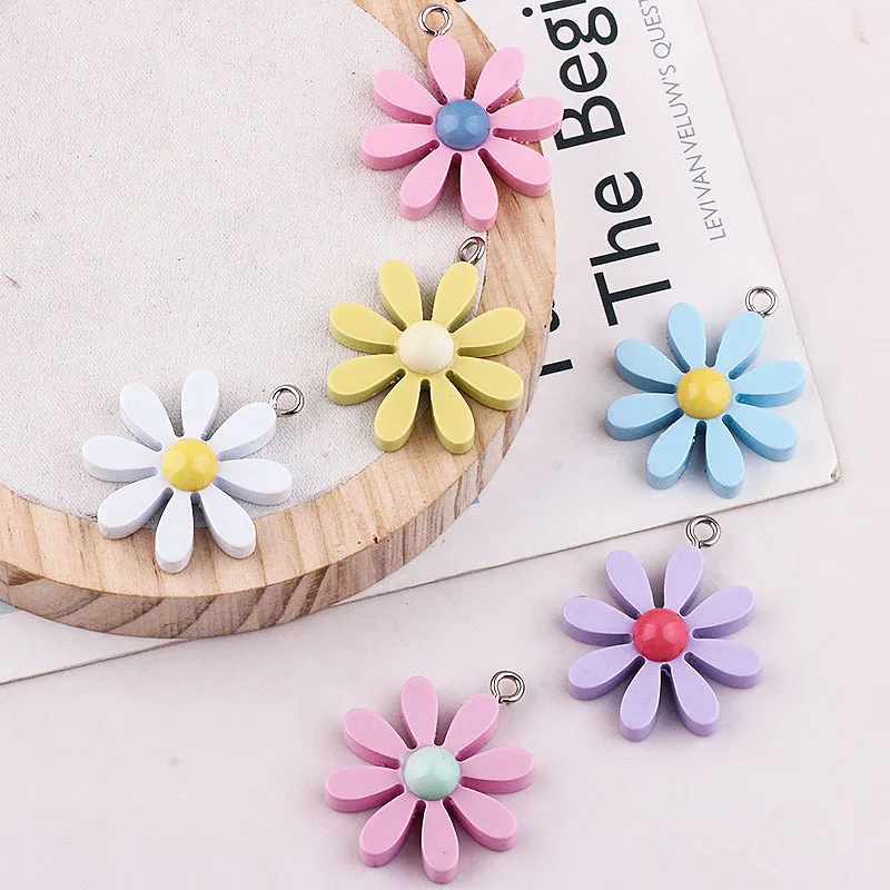 

10pcs/lot DIY Handmade Accessories Resin Simple Fresh Flowers Charm Daisy Earrings Pendants
