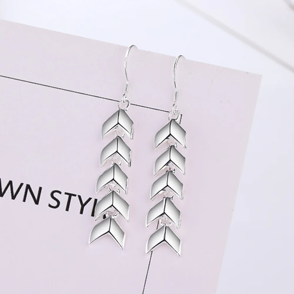 Серьги золотистого цвета со стрелками дизайнерские женские серьги Креативные