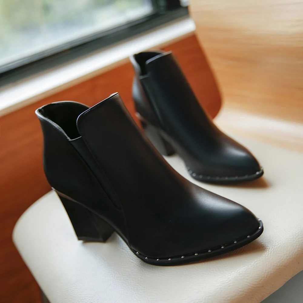 Женские ботинки Martin в европейском стиле с заклепками британском Осень зима