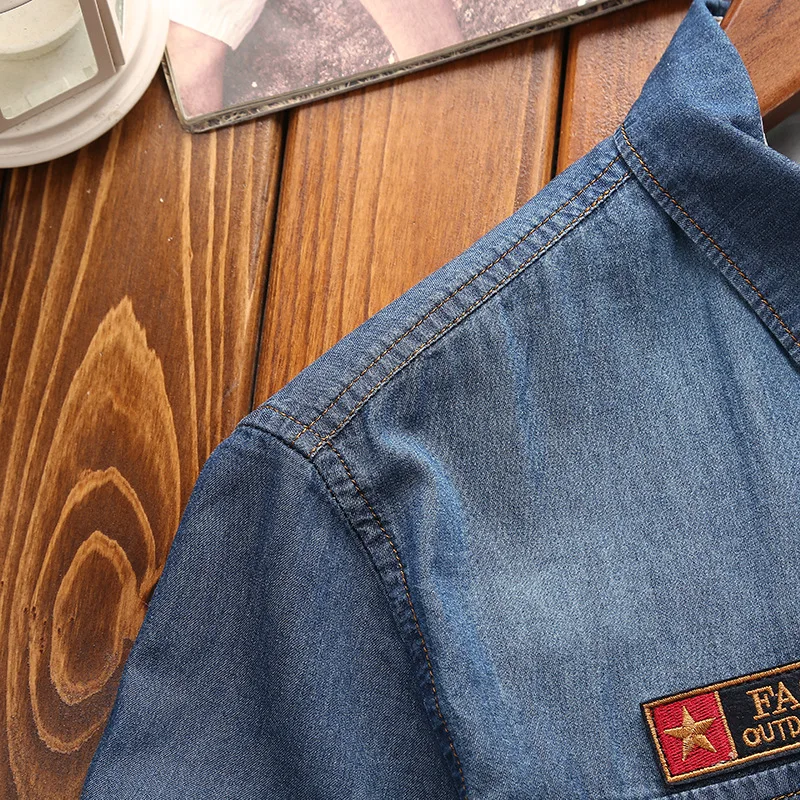 Men Shirts  Fashion New Summer Short Sleeves Men Denim Shirts Cotton Casual Turn Down Collar Camisa Male Denim Shirts