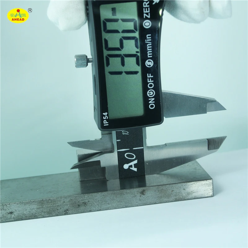 Digital Caliper IP54 coolant proof digital full-screen LCD display 11-154F | Инструменты
