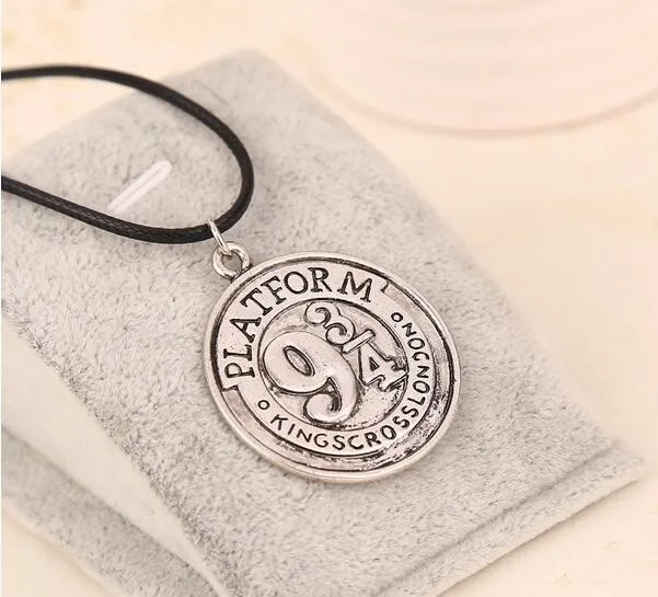 Распродажа шляп вдохновленный Хогвартсом Экспресс 9 3/4 ожерелье на платформе с