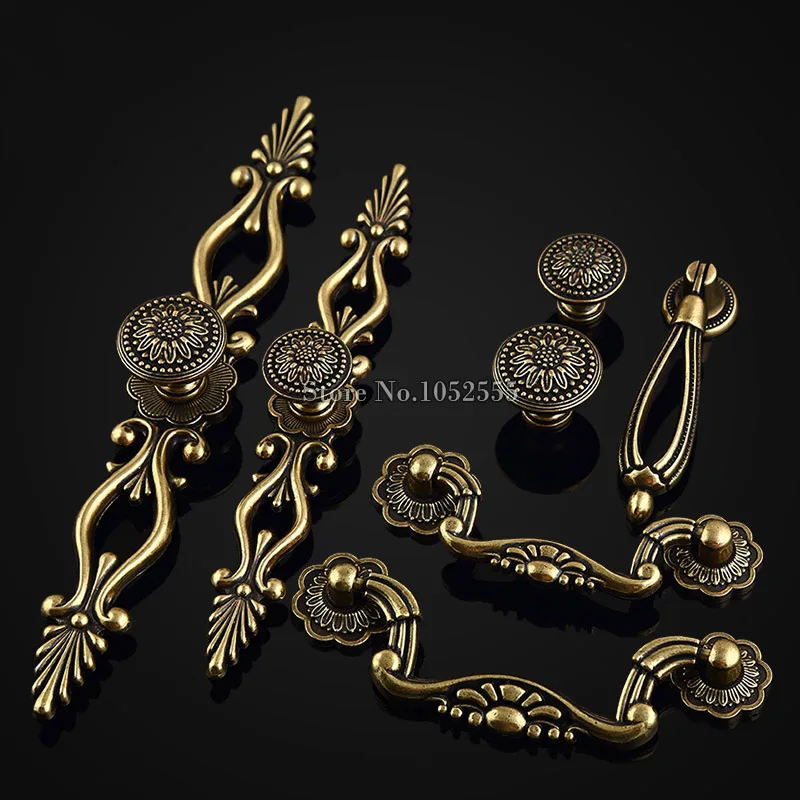 

Retro 2PCS European Antique Kitchen Cabinet Door Furniture Handles Drawer Wardrobe Cupboard Drawer Cabinet Pulls Handles & Knobs