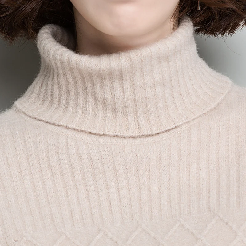 Женский плотный свитер XL однотонный двухслойный вязаный с высоким воротником