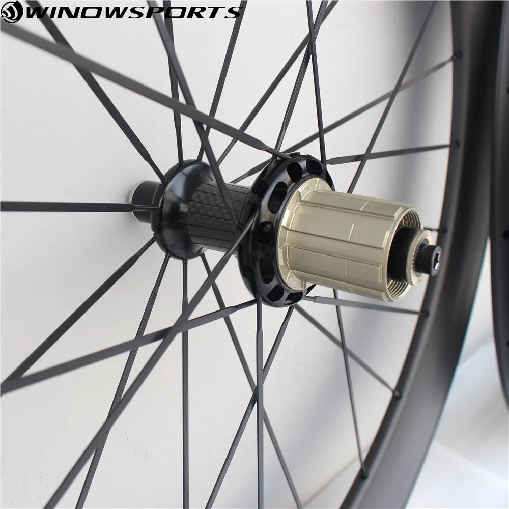 Углеродные дорожные колеса 88 мм Глубокий 23 ширина клинчер с Novatec 271/Powerway R13/R36
