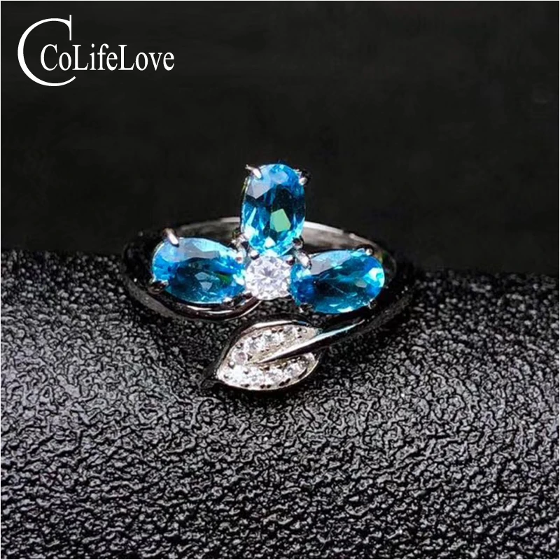 Женское серебряное кольцо с листьями регулируемый размер натуральным топазом из