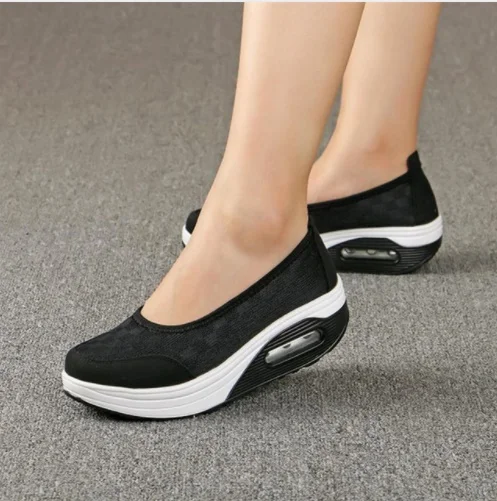

2022 Summer new Women's thick-soled shoes shake fashion casual Shake shoes thick bottom sponge cake single cushion shoes