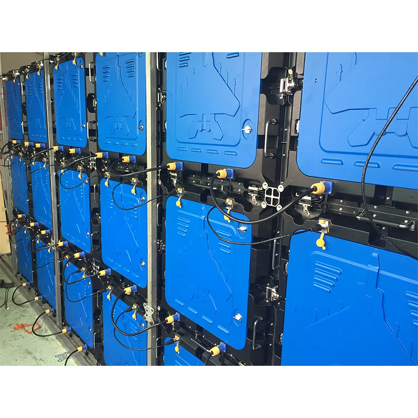 Светодиодный наружный дисплей 640x640 мм литой алюминиевый корпус P10 SMD реклама