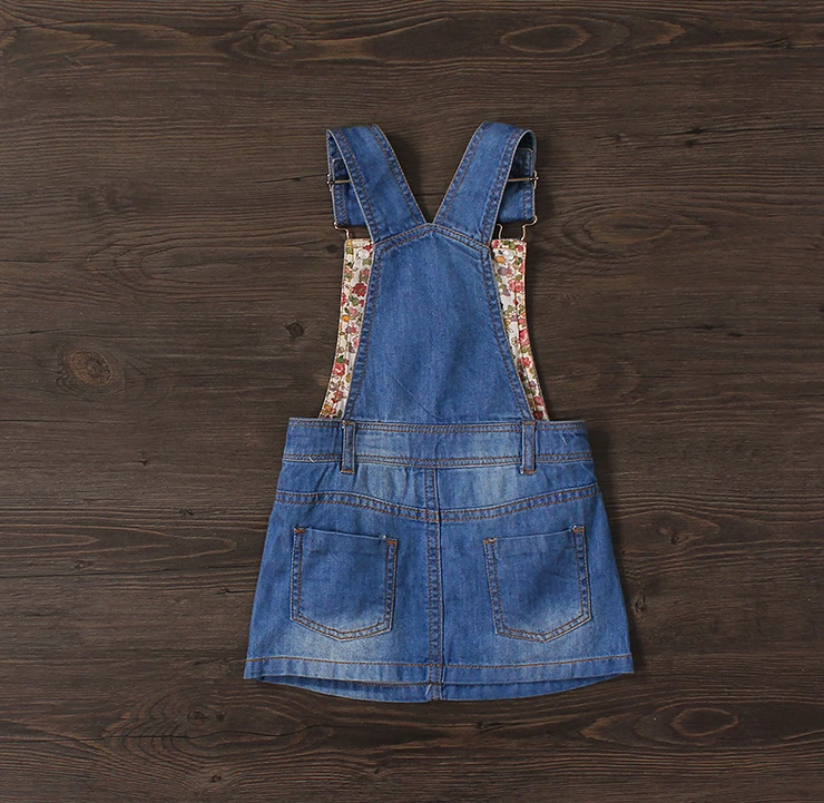 Джинсовый сарафан для девочек на подтяжках с вышивкой в виде кролика | Детская