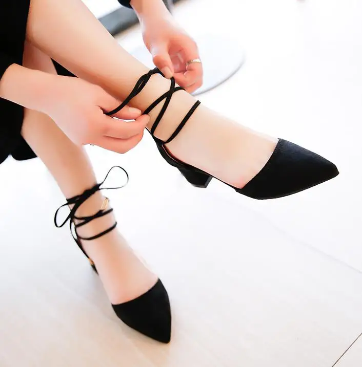 Модные, пикантные туфли-лодочки с острым носком женские zapatos mujer на высоком каблуке exchange ремешками сандалии удобный устойчивый каблук обуви E12