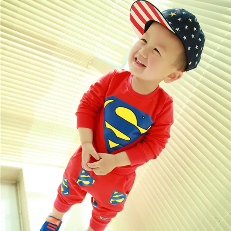 Комплект одежды для мальчиков с длинным рукавом и круглым вырезом |