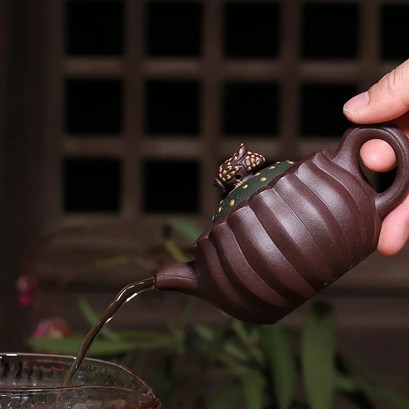 Аутентичный чайный горшок из исинской глины 150 мл цветочные бутоны пчелиный