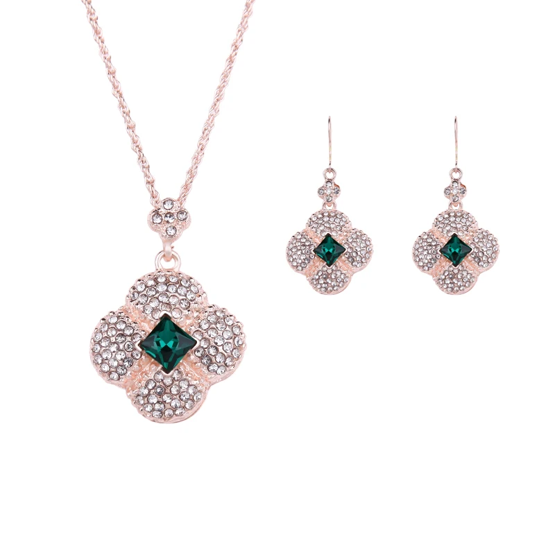 Комплект из колье и серёг с австрийским кристаллом | Украшения аксессуары