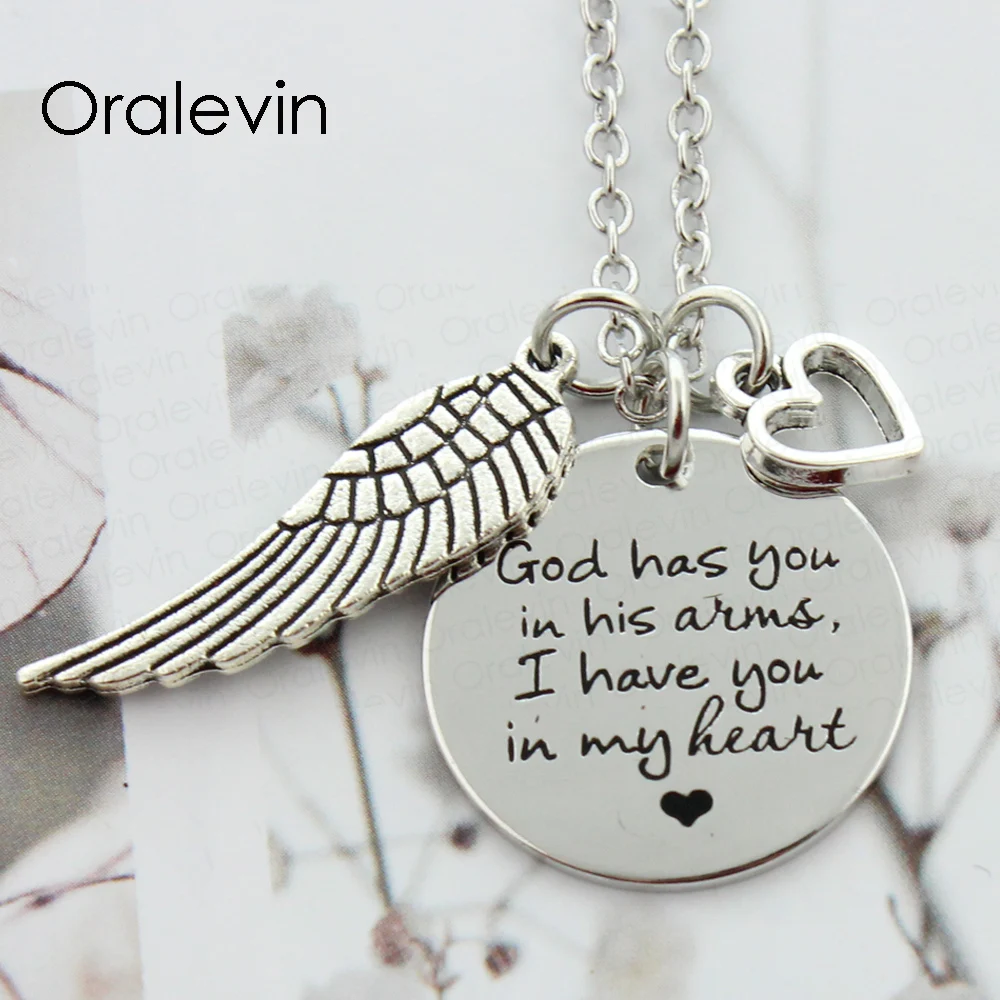 Вдохновляющие Подвески с выгравированной надписью GOD HAS YOU IN HIS ARMS I MY HEART памятное