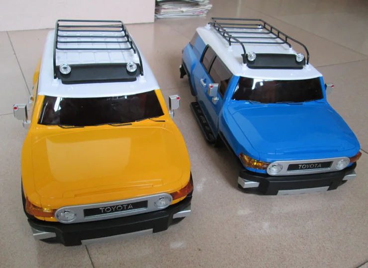 Toyota FJ Cruiser Blue Rock Crawler 4x4 