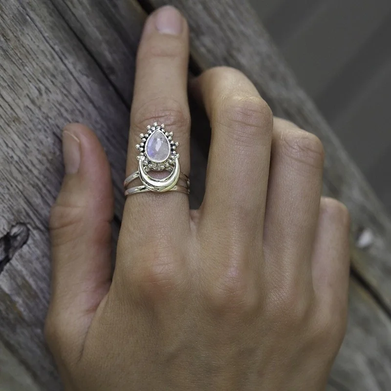 

OMHXZJ Wholesale European Fashion Woman Man Party Wedding Gift Silver Black White Water Drop Taiyin Ring RR318