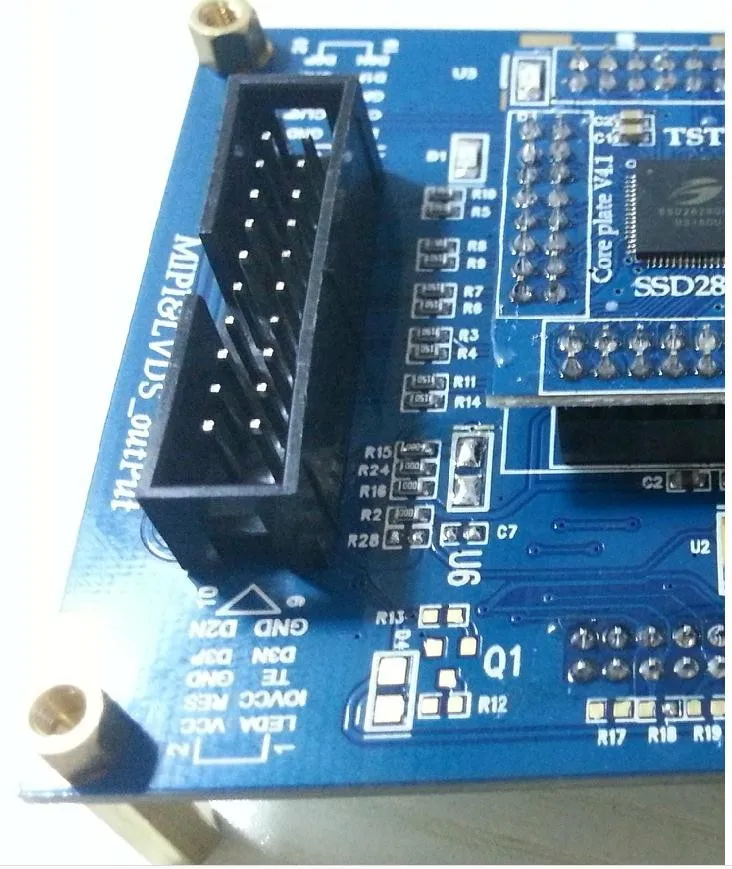 Новая версия SSD2828 мост поддерживаемые mipi 4 переулок можно использовать для