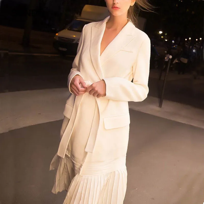 

SONDR 2019 Spring Summer Trench Coats Female Long Sleeve Bandage Pleated Hem Elegant Windbreaker For Women Fashion Tide