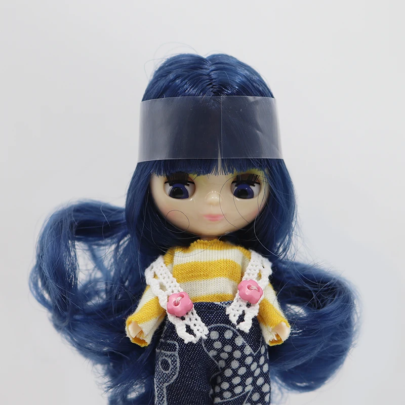 Мини кукла blyth одежда темно синий комбинезон и желтая полосатая футболка с