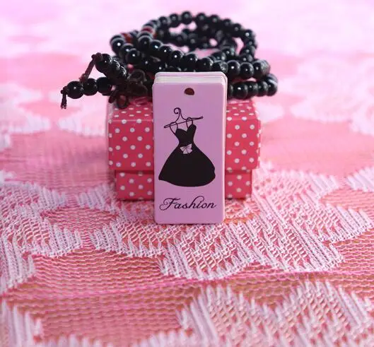 Этикетки для одежды женская одежда с принтом | Дом и сад