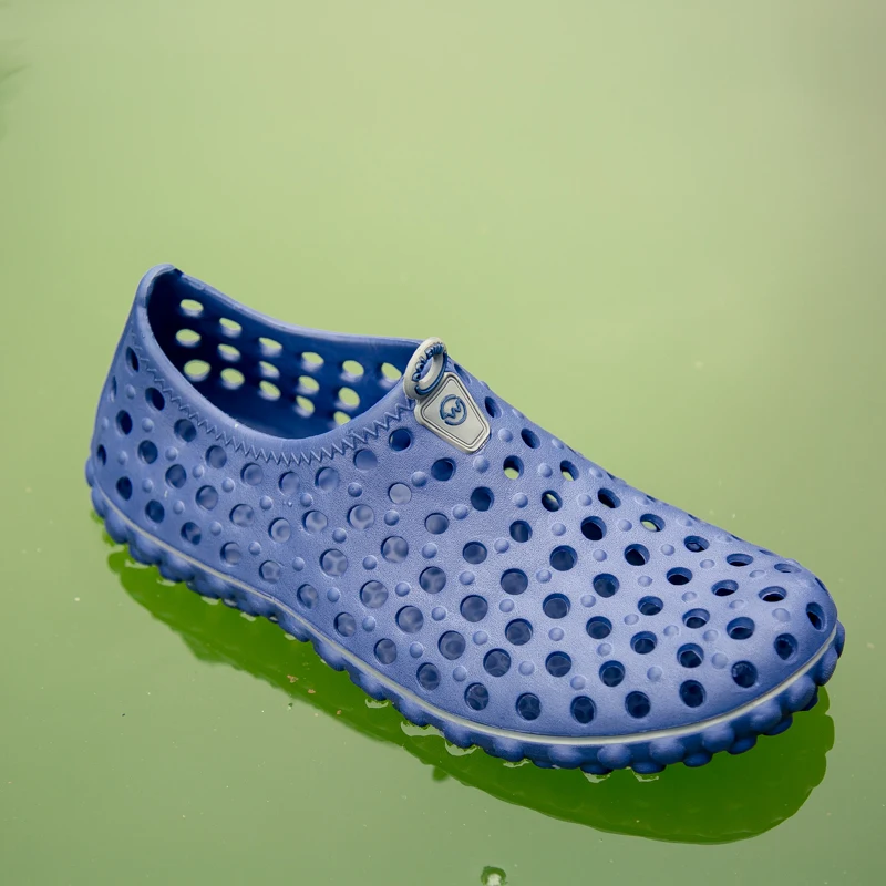 

Breathable Beach Outdoor Aqua Shoes Summer Men's EVA Hole Quick-Drying Wading Water Slipper Sandals Garden Mules Light Shoe