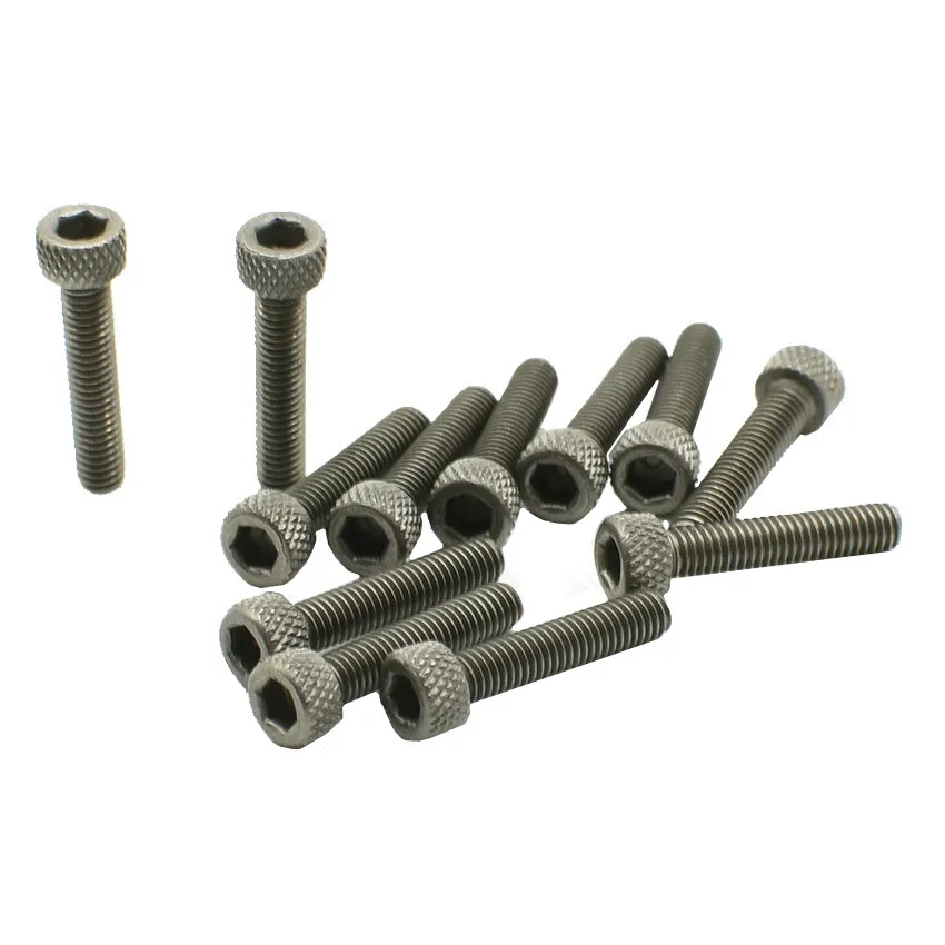 Титановый Болт M3 x5 30mm Ti с накатанной головкой оригинальный цвет не полированный