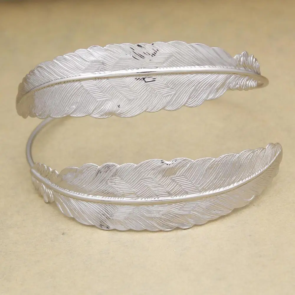 Silver Leaf Римский, греческий серебряной фольгой цепь с перьями, браслеты на запястье для Женская повязка на предплечье манжеты аниме ювелирные изделия браслет-напульсник, высочайшего качества - Окраска металла: Silver Leaf