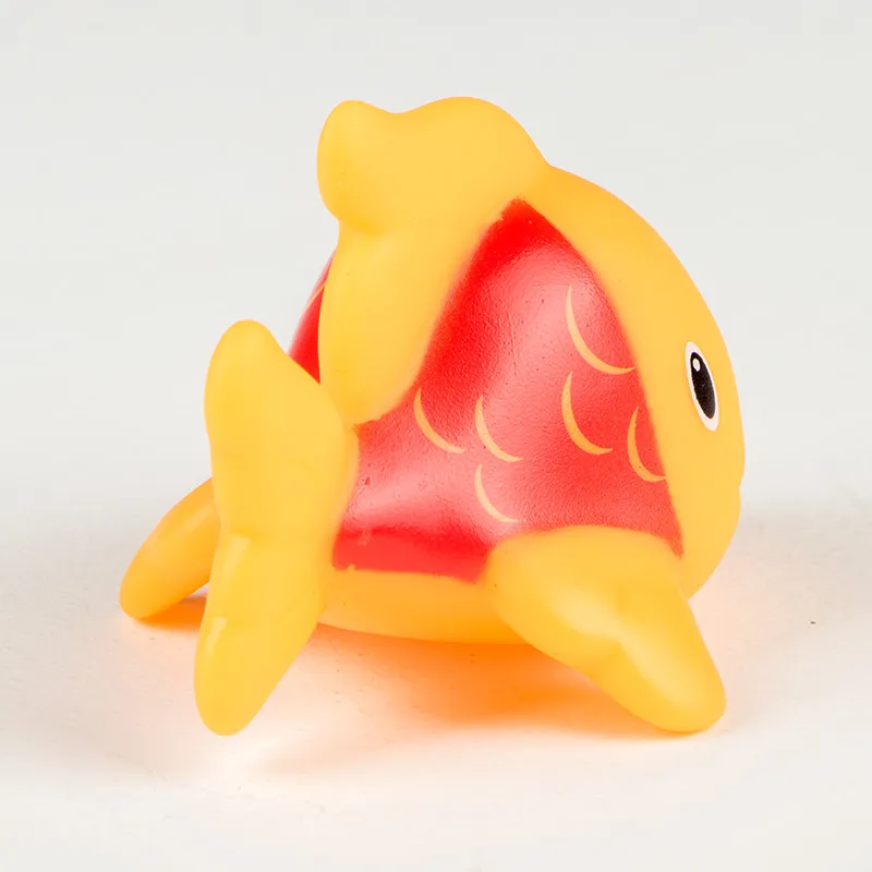 1pcs Clown fish Rubber Swimming Pool Water Toy Baby Bath Toys Aquatic creatures Girl Boy Gift Rubber Race Fish Floating