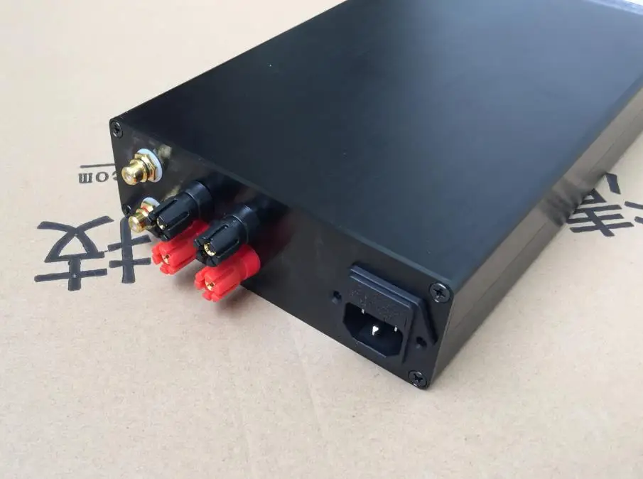 Корпус усилителя из алюминия 172*60*251 мм 1706 дюйма