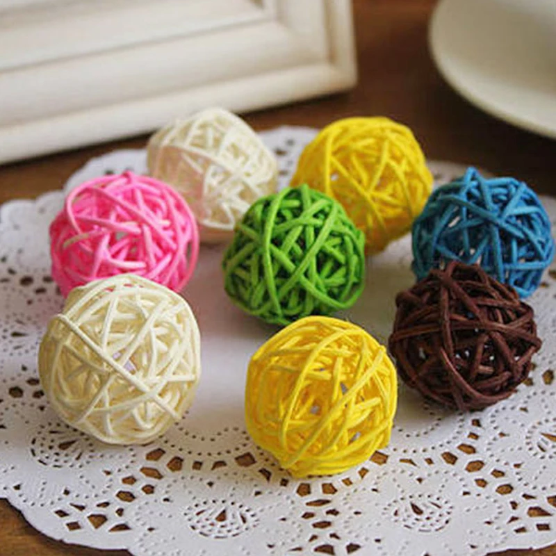 

Pet Supplies 10pcs/20pcs 3cm 4cm size Parrot Rattan Ball Pet Bird Toys Chewing Ball Birdcage Hanging Decor Parrot Cage Pendant
