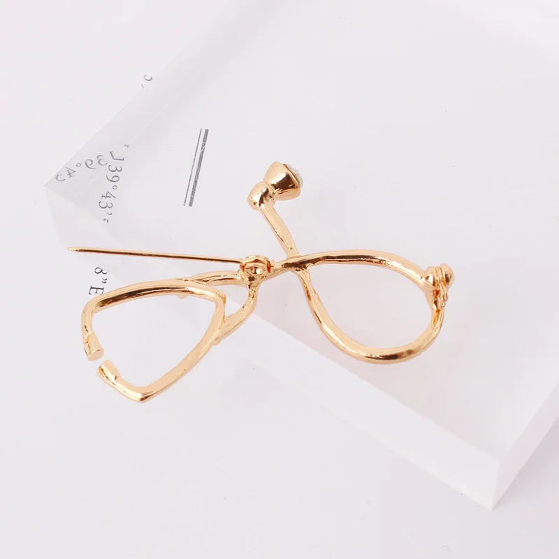 Брошь в виде стетоскопа заколки для воротника корсаж подарок врача медсестры