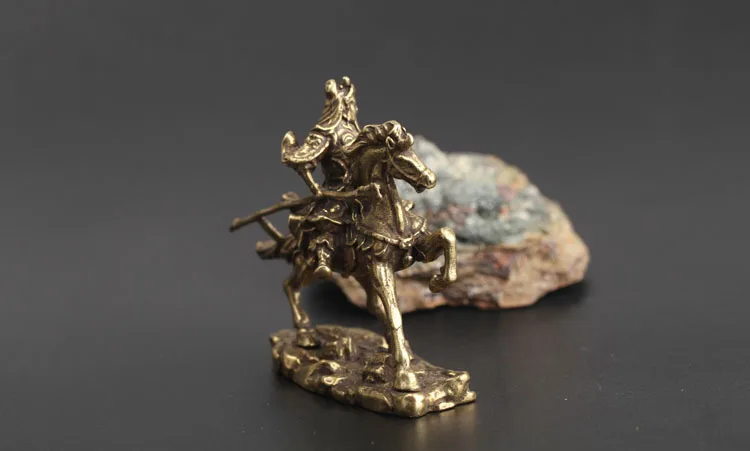 Латунь езда Guan Gong украшения Бронзовая статуя Wucai Бог Guan Yu Dadao Guan Erye статуя офис украшение с изображением Будды стол