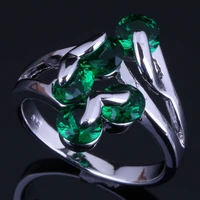 divine round green cubic zirconia silver plated ring v0417