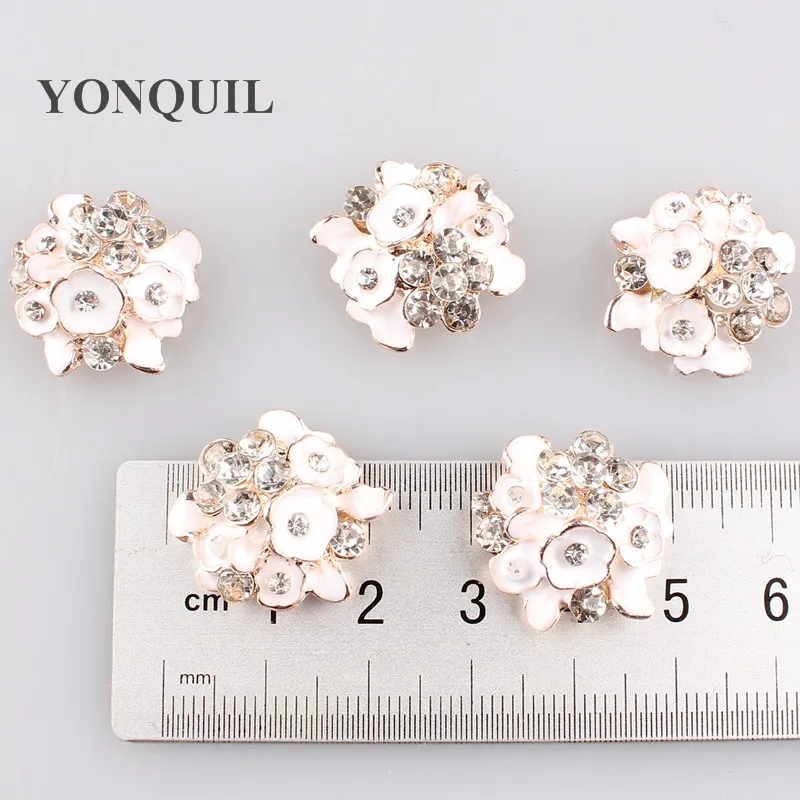 

20*23 MM Flower Daisy Rhinestones Flatback BUTTONS For Handicrafts Rhinestone For Hats Garment DIY Decoration 20Pcs/Lot SYBB91