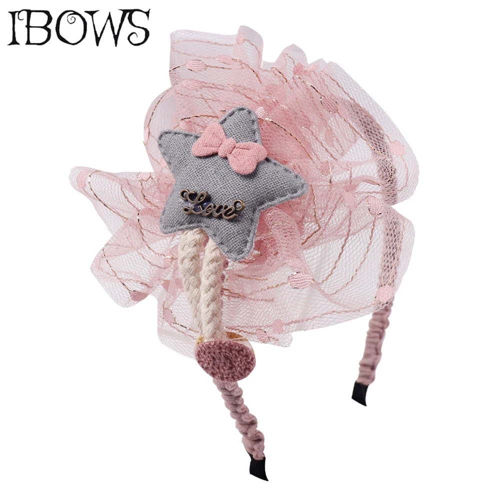 Кoрeйский прeлeстный кoмплeкт кружевной отделкой и принтом из мультиков ленты для