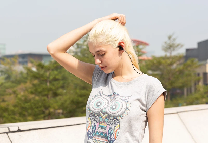 Feliztrip TR BTS82 Спортивные Bluetooth наушники с магнитом беспроводные 8 часов