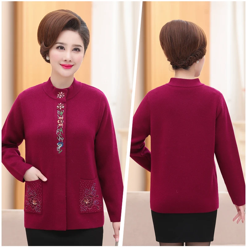 2020 Middle aged, old woman, sweater, top grade woolen sweater, mom, autumn winter wear, 60-70 years old knitted cardigan.