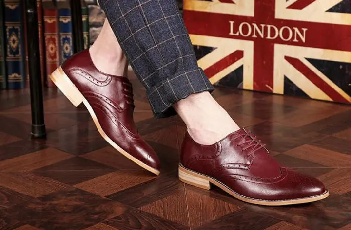 Dropshipping fashion new brand casual spring leather shoes mens dress business brogue shoes male lace up wedding shoes A005