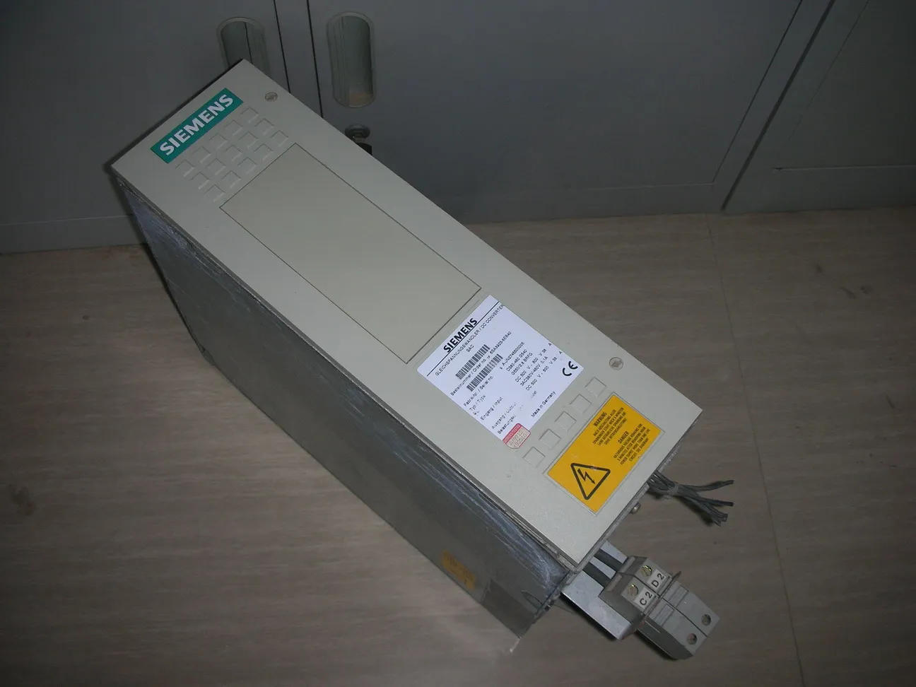 

6SA8923-8EB40