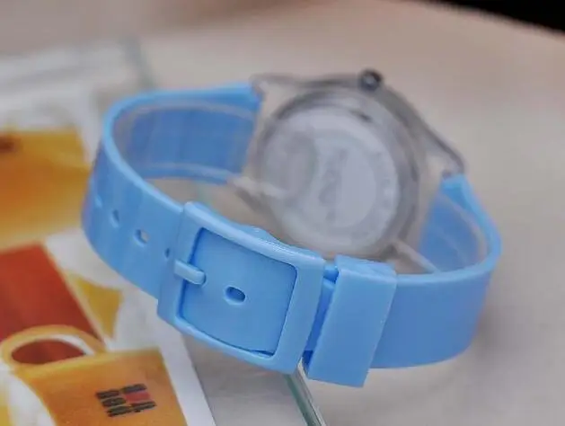 Женщина желе пластиковые свободного покроя наручные синий силиконовый