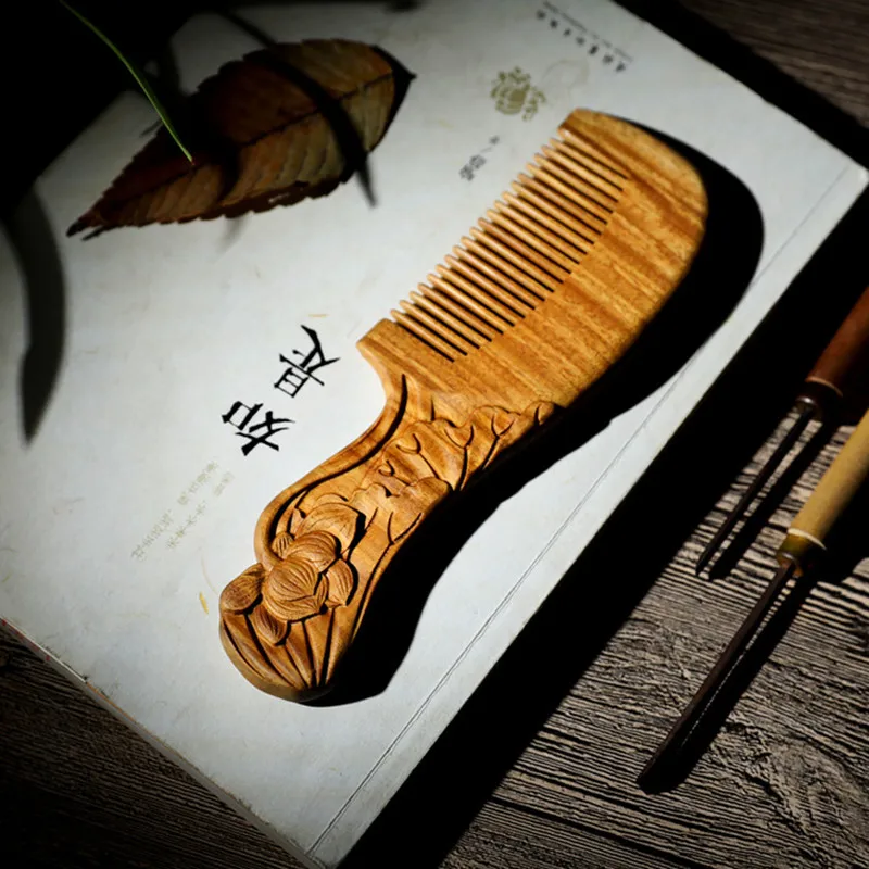 New Green Sandalwood Comb Anti-static Massage Lotus Pattern Carving Handmade Beard And Hair Styling Tools For Men Women | Мать и ребенок