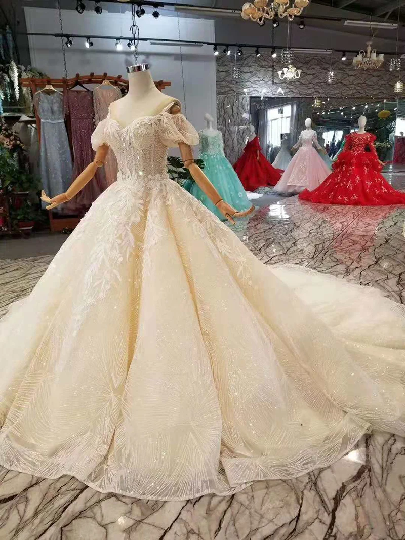 LSS290 light champagne wedding gowns with long train off the shoulder sweetheart dresses ball gown from real factory | Свадьбы и