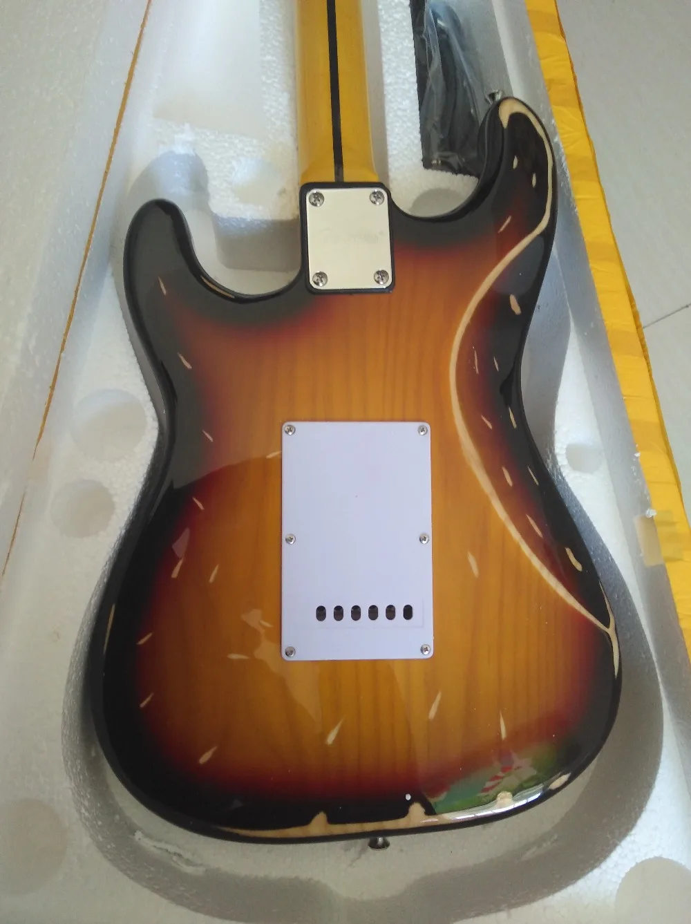 Реликвия Stratocaster Sunburst ST ясень желтый Винтаж клен для грифа электрогитары | Спорт и