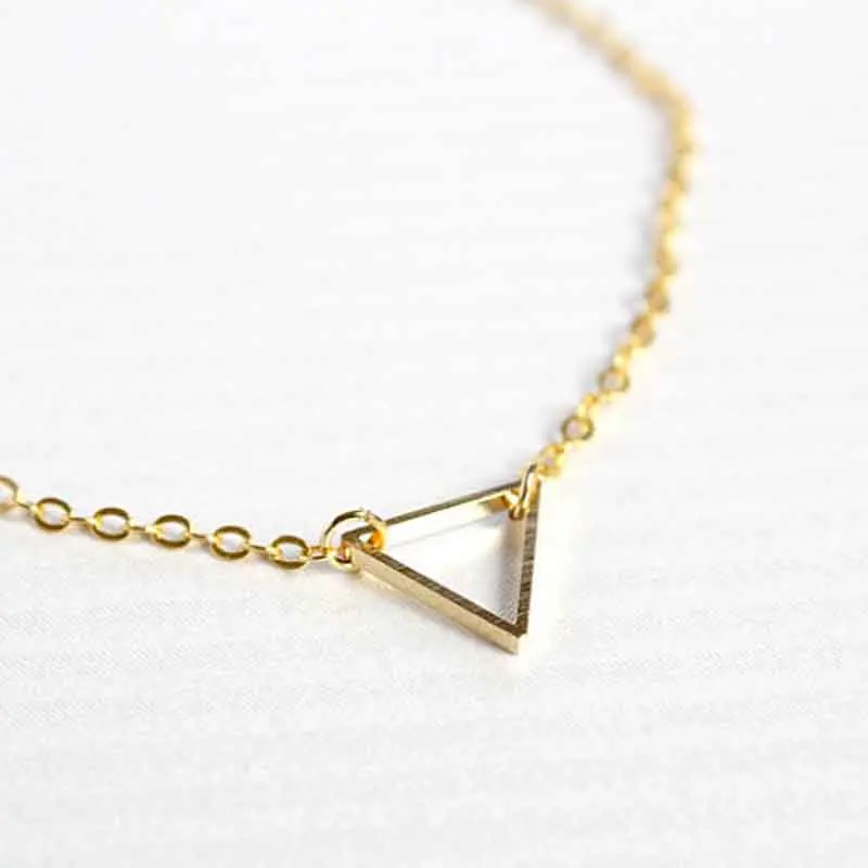 Fine Women charm Bracelet Jewelry Fashion Triangle Lovely wristband hamsa Bangles Gift AliExpress 2021 new | Украшения и