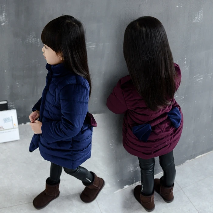 2018 Осень Зима Маленькая модная одежда для девочек пуховое пальто с меховой шапке