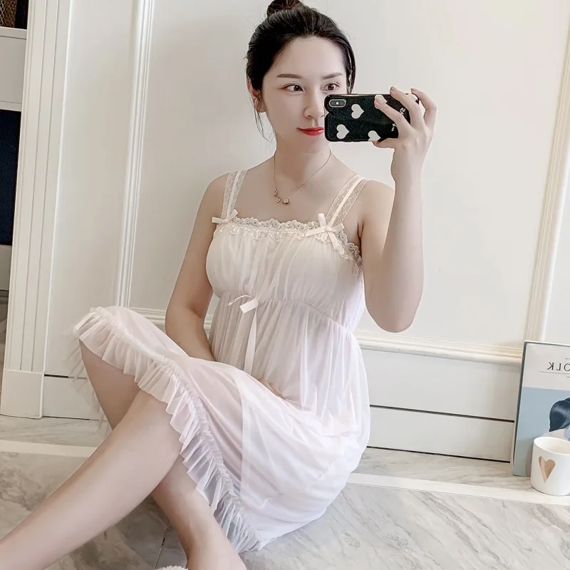 Lovely Retro Women Nightdress Lace Spaghetti Strap Princess Style Nightwear