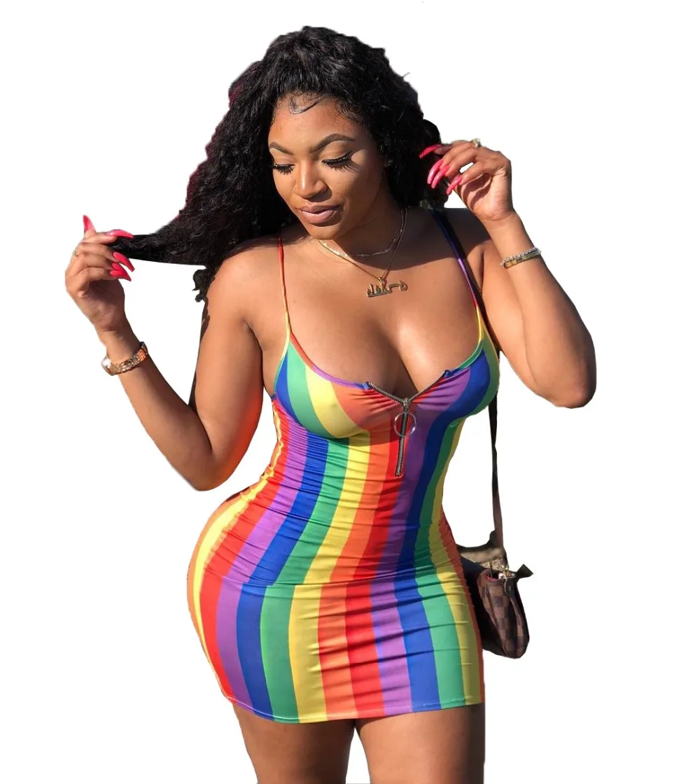 Женские мини платья с открытой спинкой Клубные облегающие в радужную полоску на