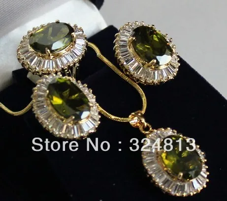 Продажа красивых комплектов продажа оливковый кулон с зелеными кристаллами