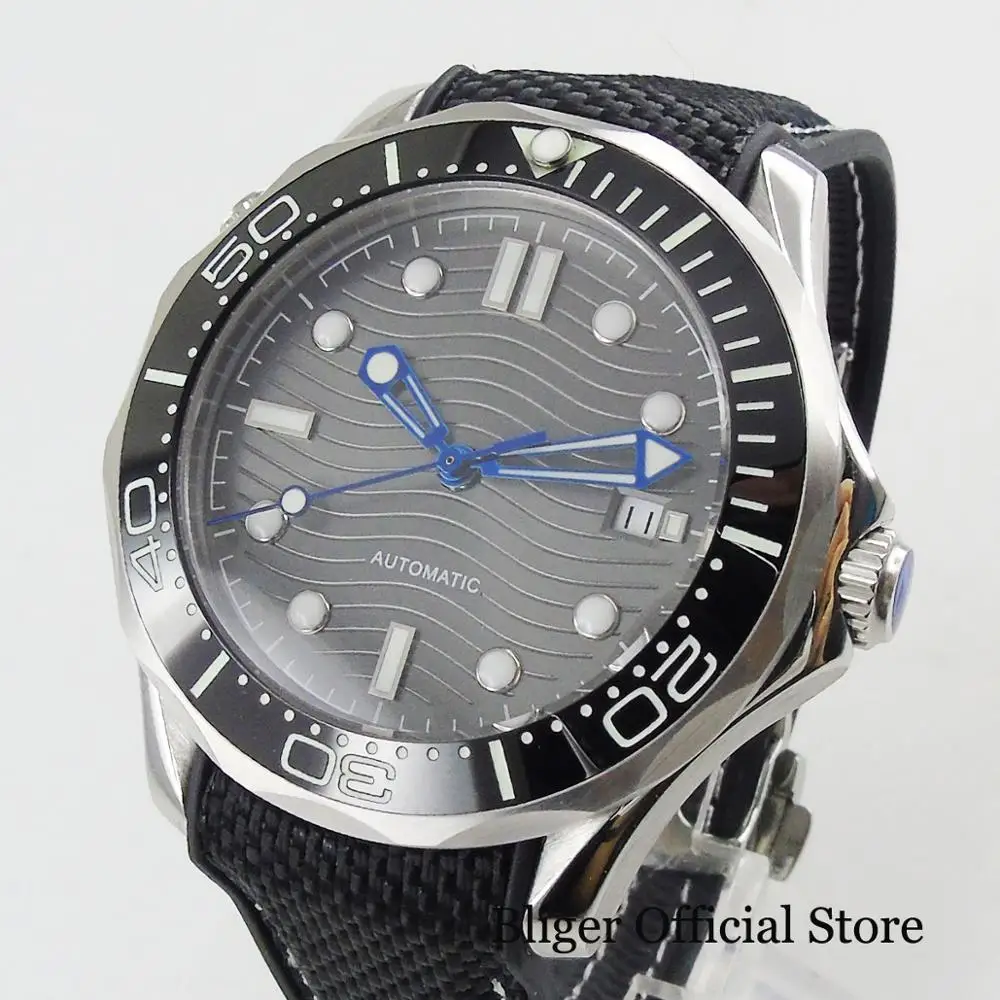 

2019 New Sterile Men's Watch Sapphire Crystal With Wave Pattern Stainless Steel Watch Case Round Wristwatch