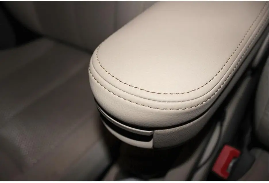 Под заказ декоративный подлокотник из микрофибры под кожу для Volkswagen Golf 4 Bora 2002 2003